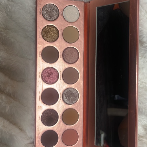laura lee Makeup Laura Already Los Angeles Palettes Poshmark